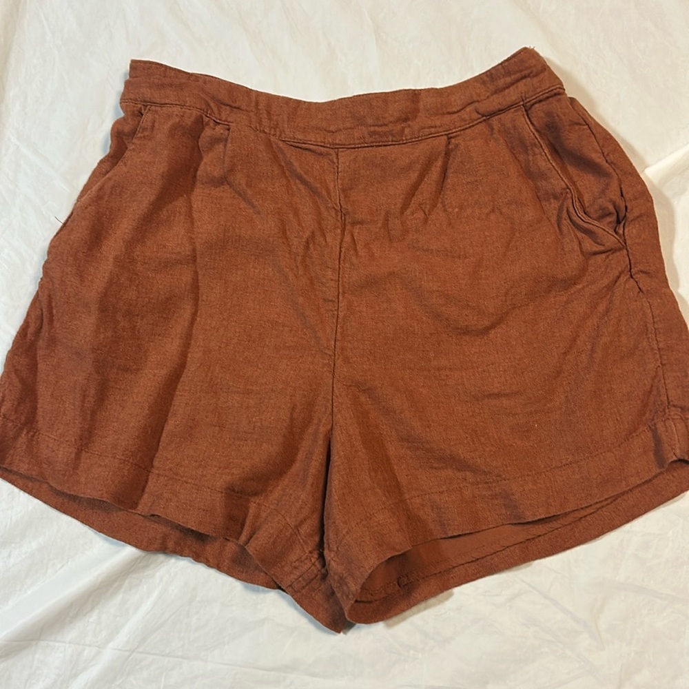 A&F Rust Linen Shorts